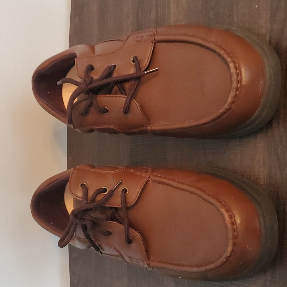 Size 15 Hush Puppies deck shoes.